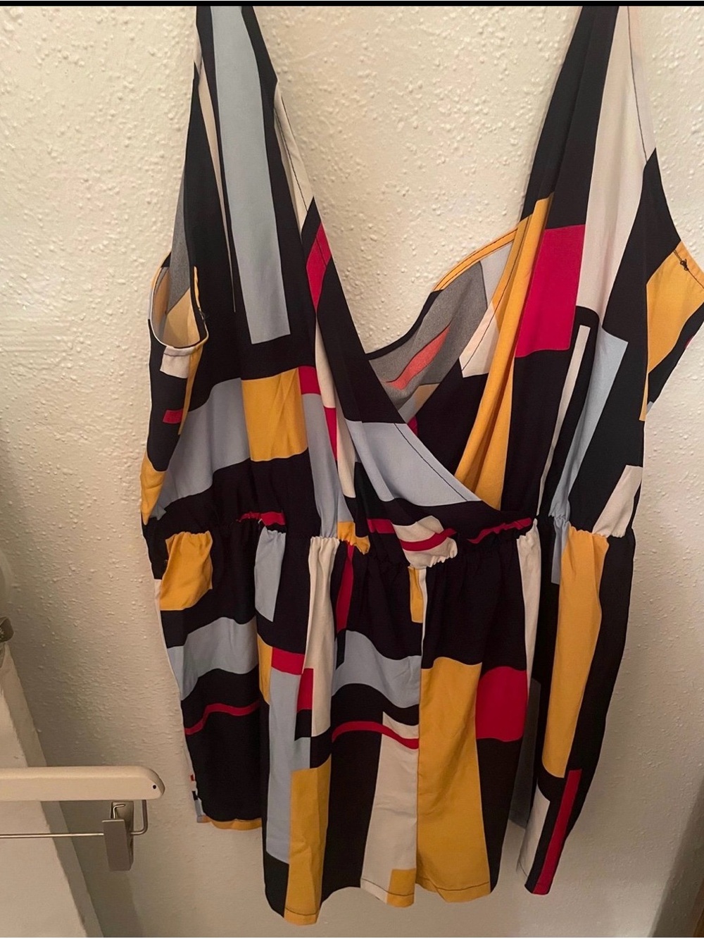 Abstract Colorblock Sleeveless jumpsuit in Black, Yellow, Red